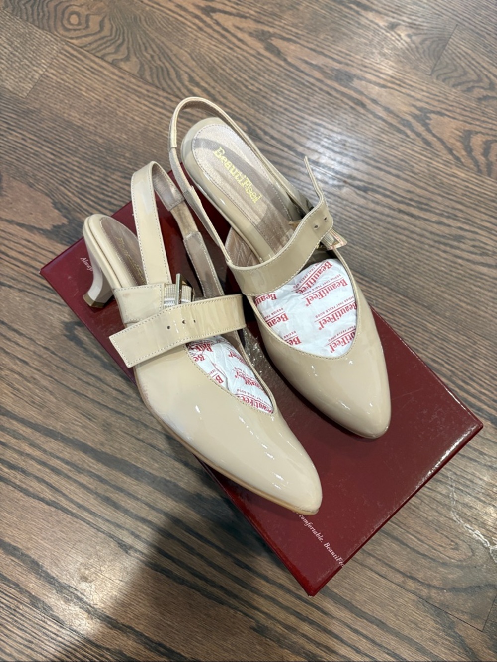 BeautiFeel Nude Patent Slingback Pointed-Toe Flats - Picture 2 of 6